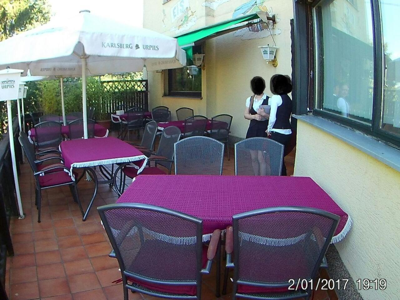 Hotel Restaurant Zur Hexe Uberherrn Exterior photo